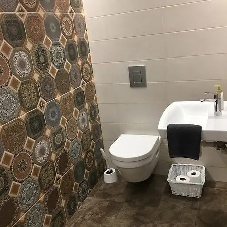 بيت للعطل Konnaoja *